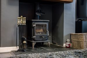 Photo 7- click for photo gallery